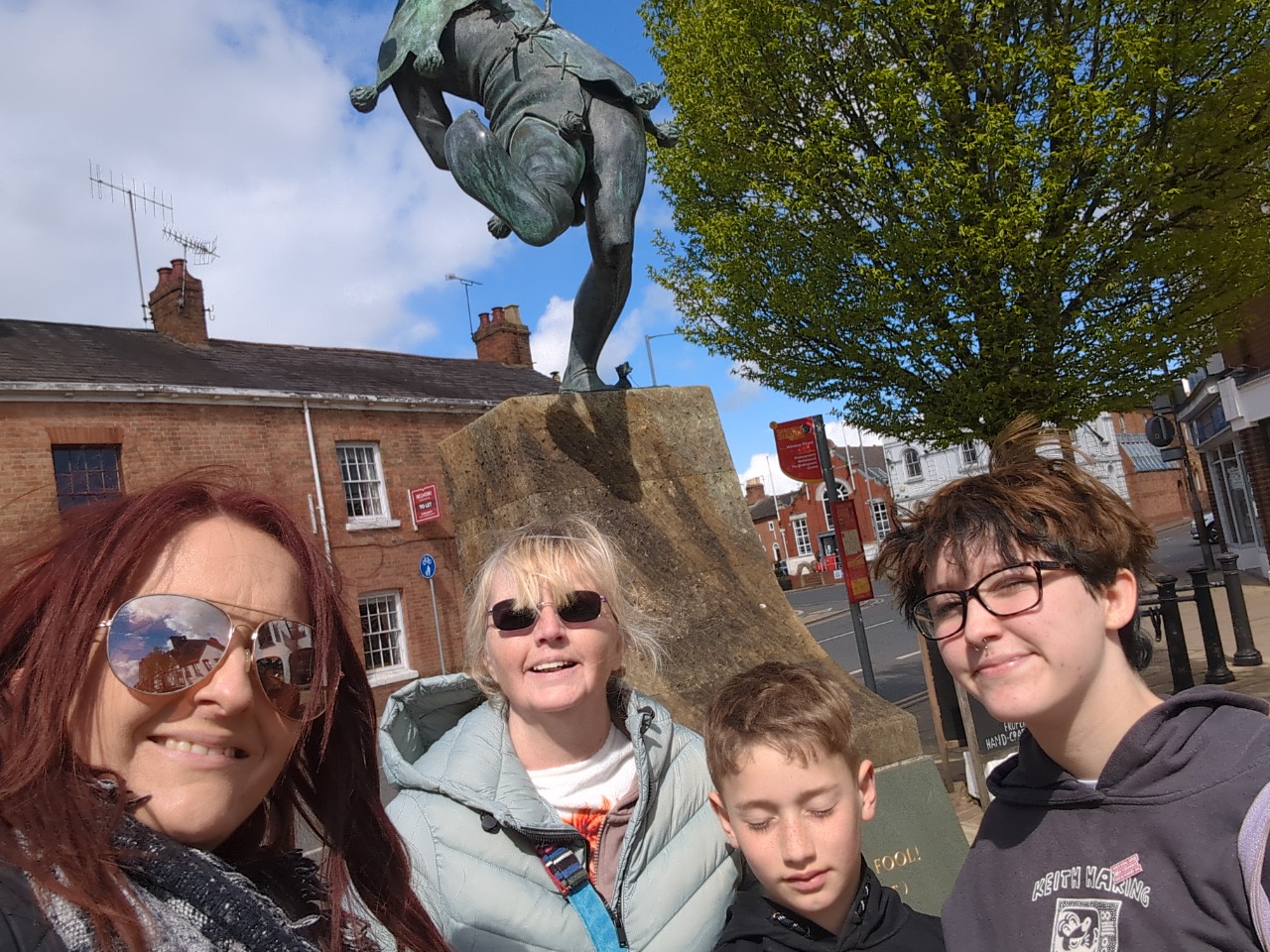 Puzzling Adventures near North Littleton